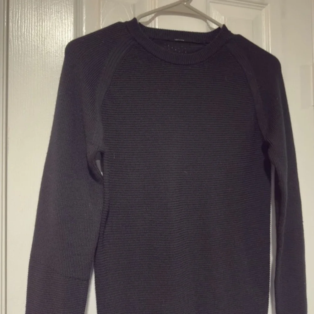 Lululemon Black Ribbed Knit Pullover Sweater | XS–S‎